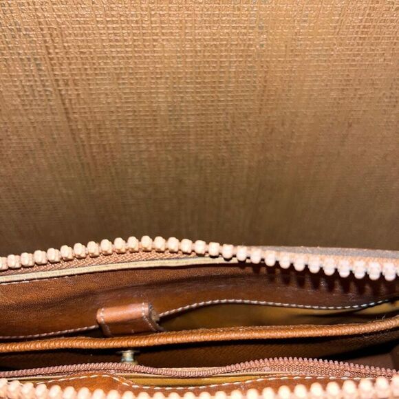 Dooney & Bourke All Weather Leather Purse - Picture 2 of 4